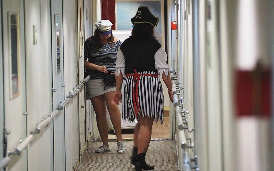 Piraci na statku? Znaczy będzie dobra zabawa.