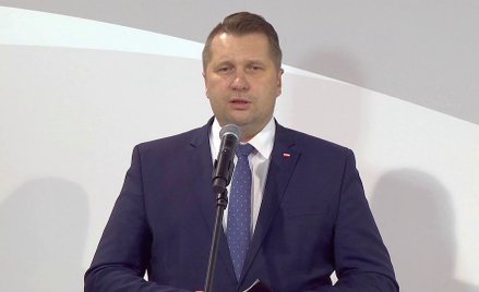 Czarnek: Protestujący przed MEN? Biedni ludzie