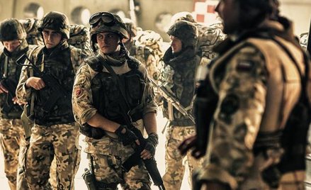 W „Karbali” wyreżyserowanej przez Krzysztofa Łukaszewicza walka nie jest zaszczytnym obowiązkiem, wo