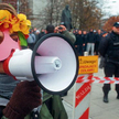 Feministka z Żelbetonu nawoływała do zasłonięcia pomnika Romana Dmowskiego