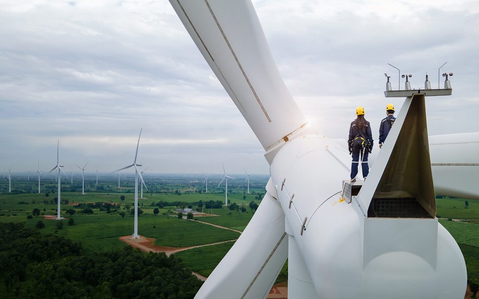 Istniejący potencjał nowych mocy OZE na terenach przemysłowych wynosi w całym kraju 16,9 GW