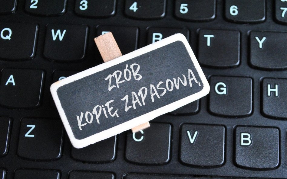 Kopia zapasowa podstawą cyberbezpieczeństwa w firmie