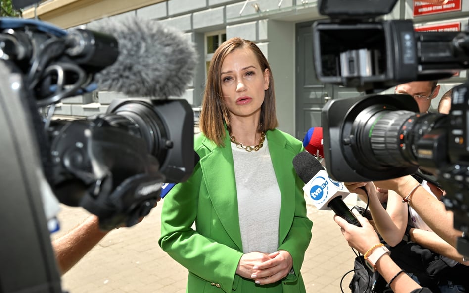 Małgorzata Dziewońska pełniła m.in. funkcję rzecznika prasowego Prokuratury Okręgowej we Wrocławiu