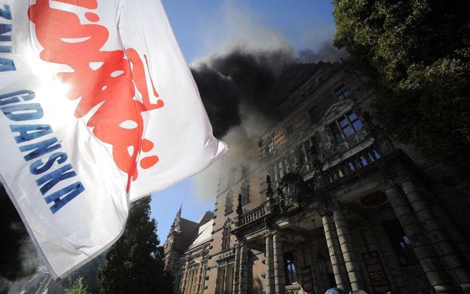 Stoczniowcy protestują w Szczecinie