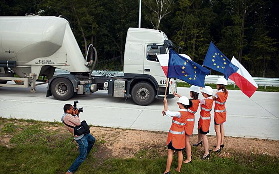 Oddany 14 sierpnia 2009 r. 51-kilometrowy fragment autostrady A4 połączył Zgorzelec z Krzyżową