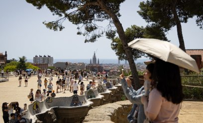 Hiszpania mierzy się z drugą tego lata falą upalów (na zdjęciu Park Guell w Barcelonie)