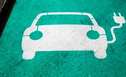 Top 10 | Tesla liderem, ale kto jeszcze sprzedaje najwięcej elektryków na świecie?