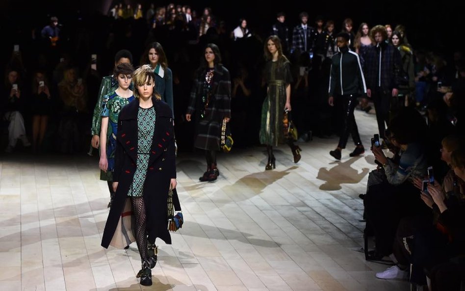 Pokaz Burberry Prorsum podczas London Fashion Week