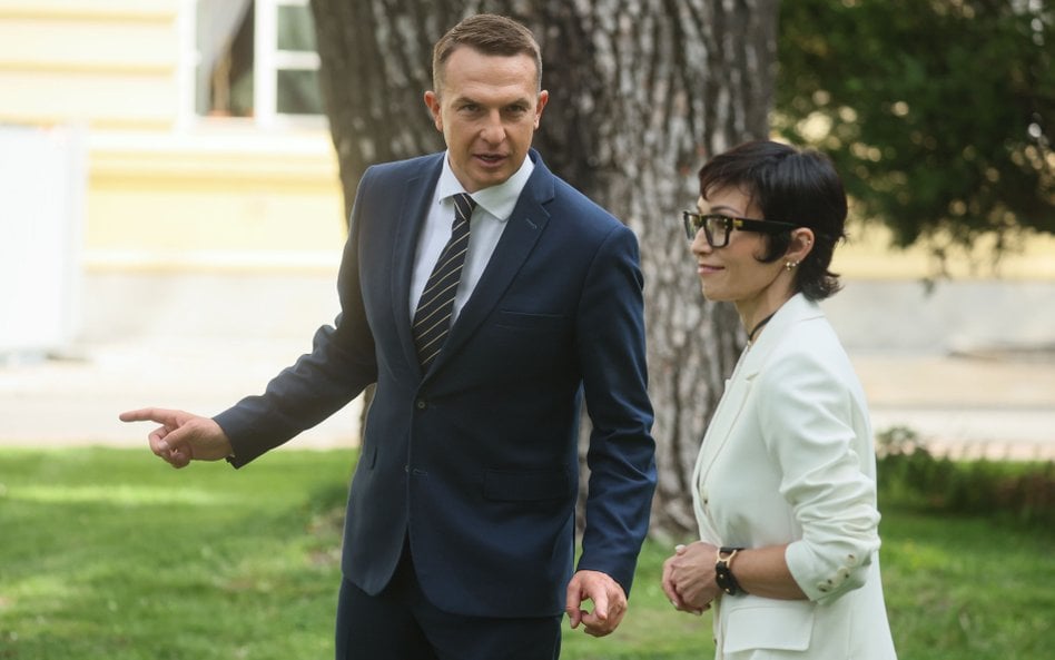 Rzecznik rządu Adam Szłapka i prof. Barbara Mróz-Gorgoń