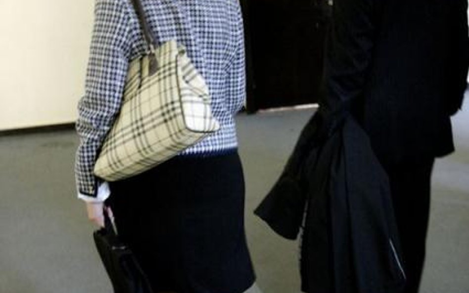 Szef odpowiada za molestowanie pracownicy przez kolegę