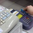 Czy zwolniony z VAT musi mieć kasę fiskalną