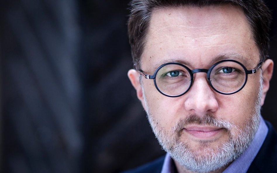 Michał Rusinek - był sekretarzem Wisławy Szymborskiej, teraz prowadzi Jej fundację. Pracuje na Wydzi