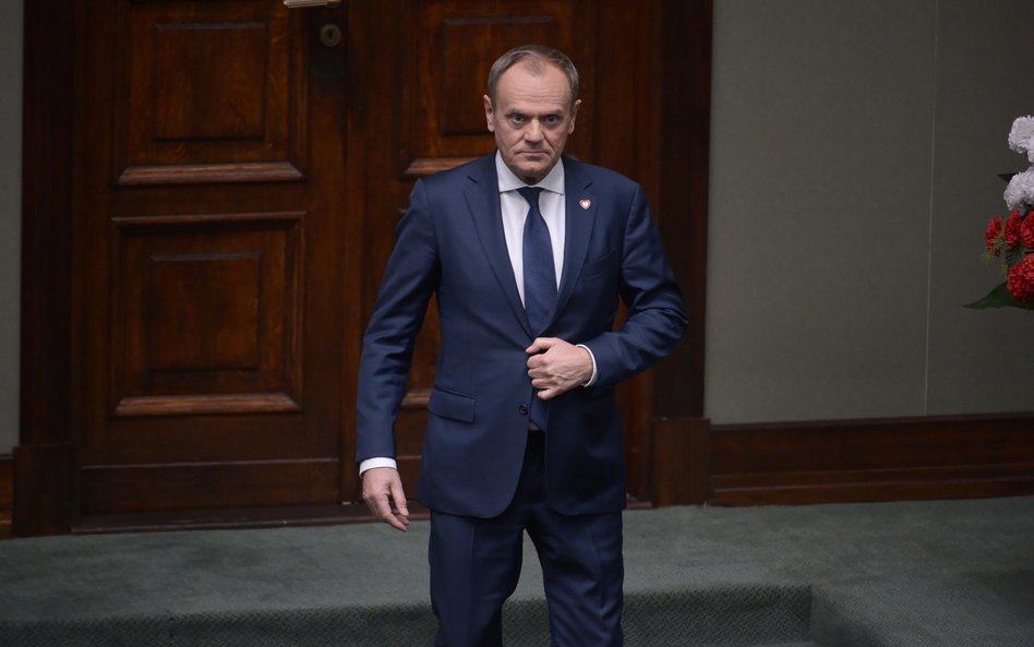 Premier Donald Tusk na sali obrad Sejmu