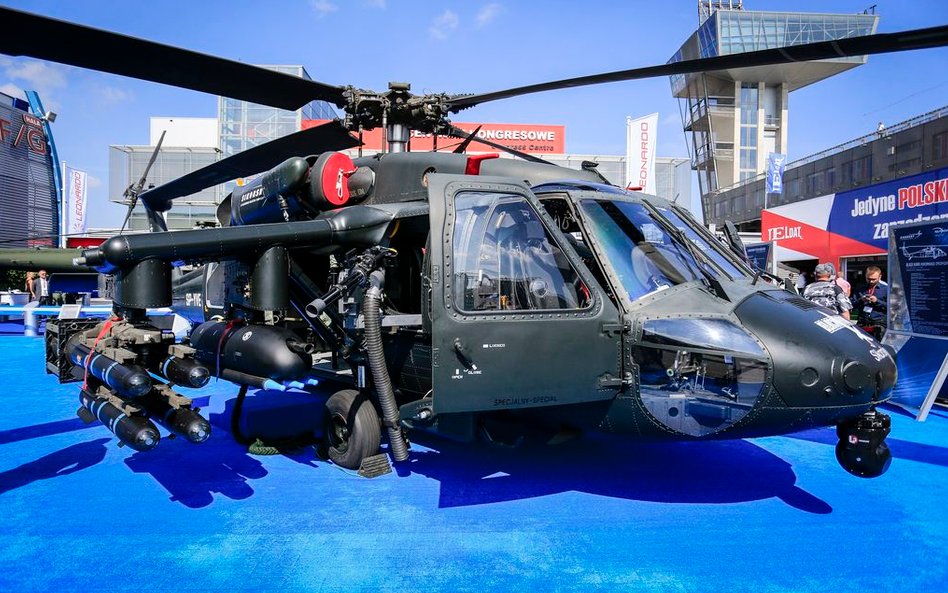 Ikoną lotniczego przemysłu Podkarpacia jest legendarny śmigłowiec Black Hawk powstający w Polskich Z