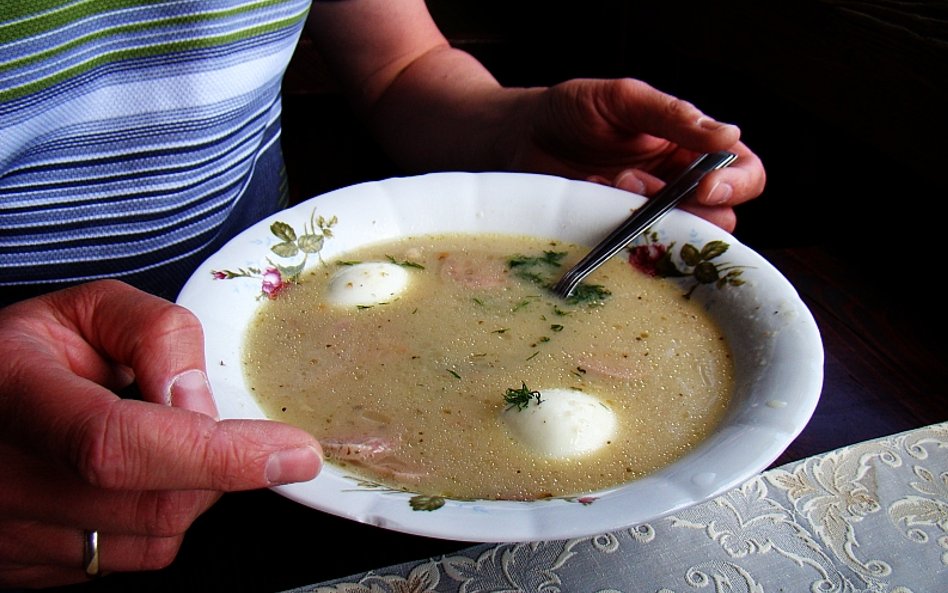 Żurek okazał się niemal bezkonkurencyjny, wyprzedził go tylko japoński tonkotsu ramen.