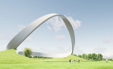 Pomnik o nazwie Eternal Wall of Answered Prayer (ang. Wieczna Ściana Wysłuchanych Modlitw) przypomin