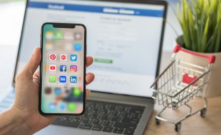 Reklamy - pułapki na Facebooku i YouTubie