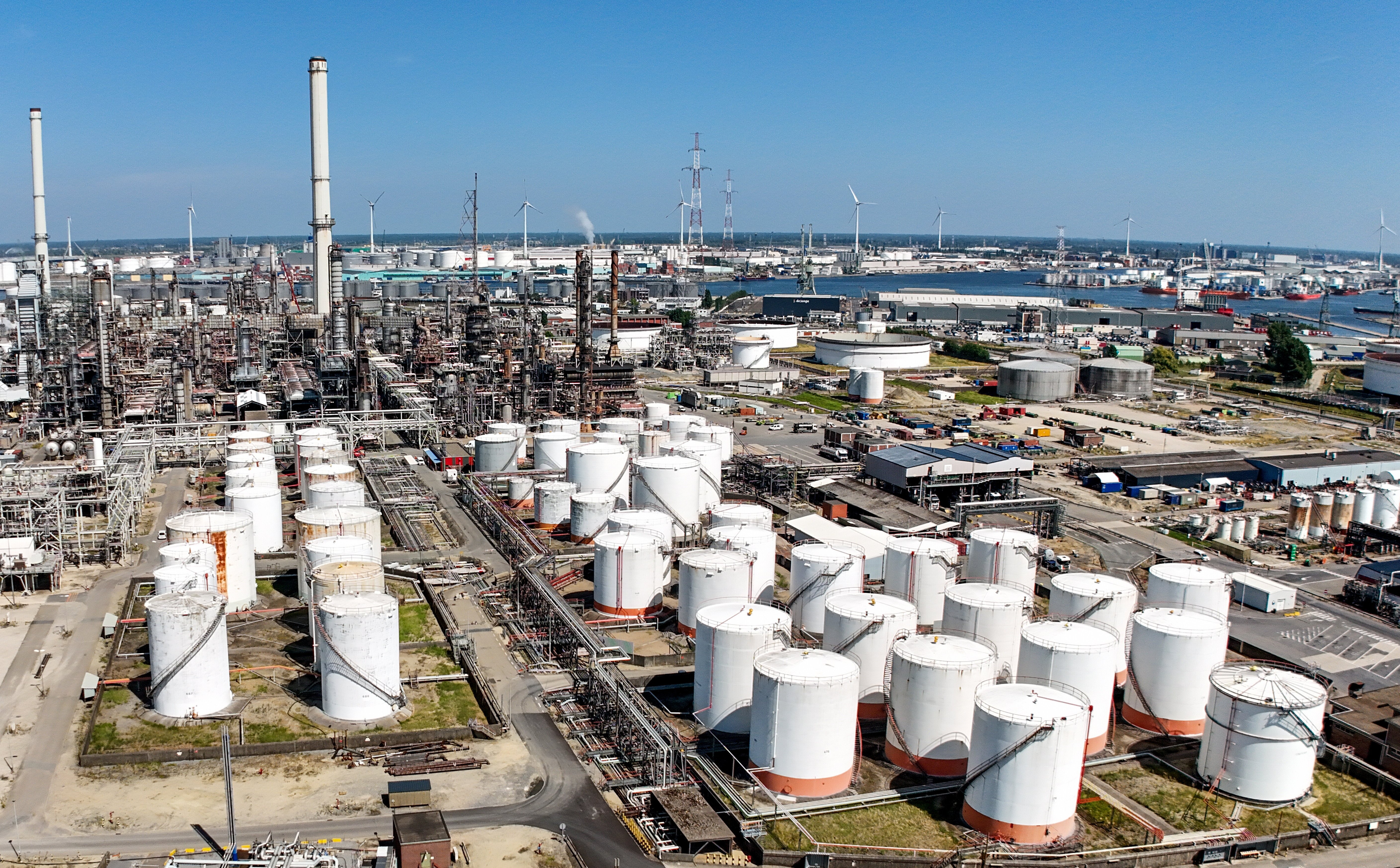 Impuls wzrostowy na rynku ropy naftowej został zgaszony