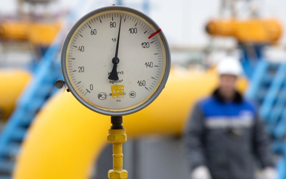 Doradcy Brukseli krytycznie o gazie i atomie jako „przejściowym” paliwie