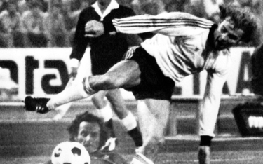 Bernd Hölzenbein wywalczył karnego w finale mundialu w 1974 r.
