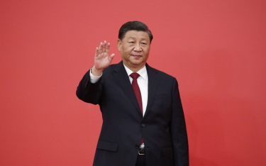 Xi Jinping oficjalnie po raz trzeci na czele Komunistycznej Partii Chin. Zerwał z tradycją