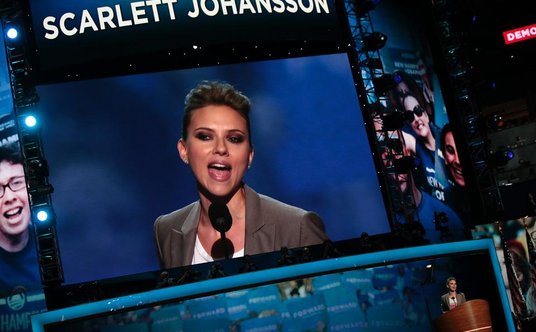 Najlepiej zarabiającą aktorką zeszłego roku jest Scarlett Johansson