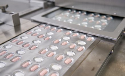 USA: Pfizer zwraca się do urzędu o zatwierdzenie leku przeciw COVID-19 - Paxlovid