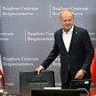 Donald Tusk w Rządowym Centrum Bezpieczeństwa
