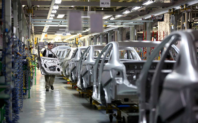 Producenci samochodów ucierpią na sankcjach nałożonych na Rosję