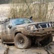 Kurs off road- kilkugodzinny trening jazdy samochodami terenowymi po bezdrożach to jeden z najbardzi