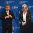 Viktor Orbán i Marine Le Pen podczas konferencji prawicowych i konserwatych partii „The Warsaw Summi