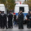 Policjanci w szkole w Hamburgu. Nastolatkowie mieli grozić nauczycielowi bronią