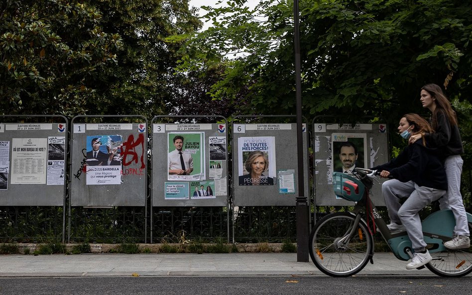 Wybory we Francji. Rekordowo niska frekwencja