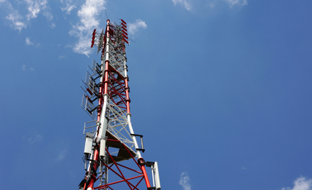 Operatorzy złożyli wstępne oferty na pasmo w aukcji 700/800 MHz