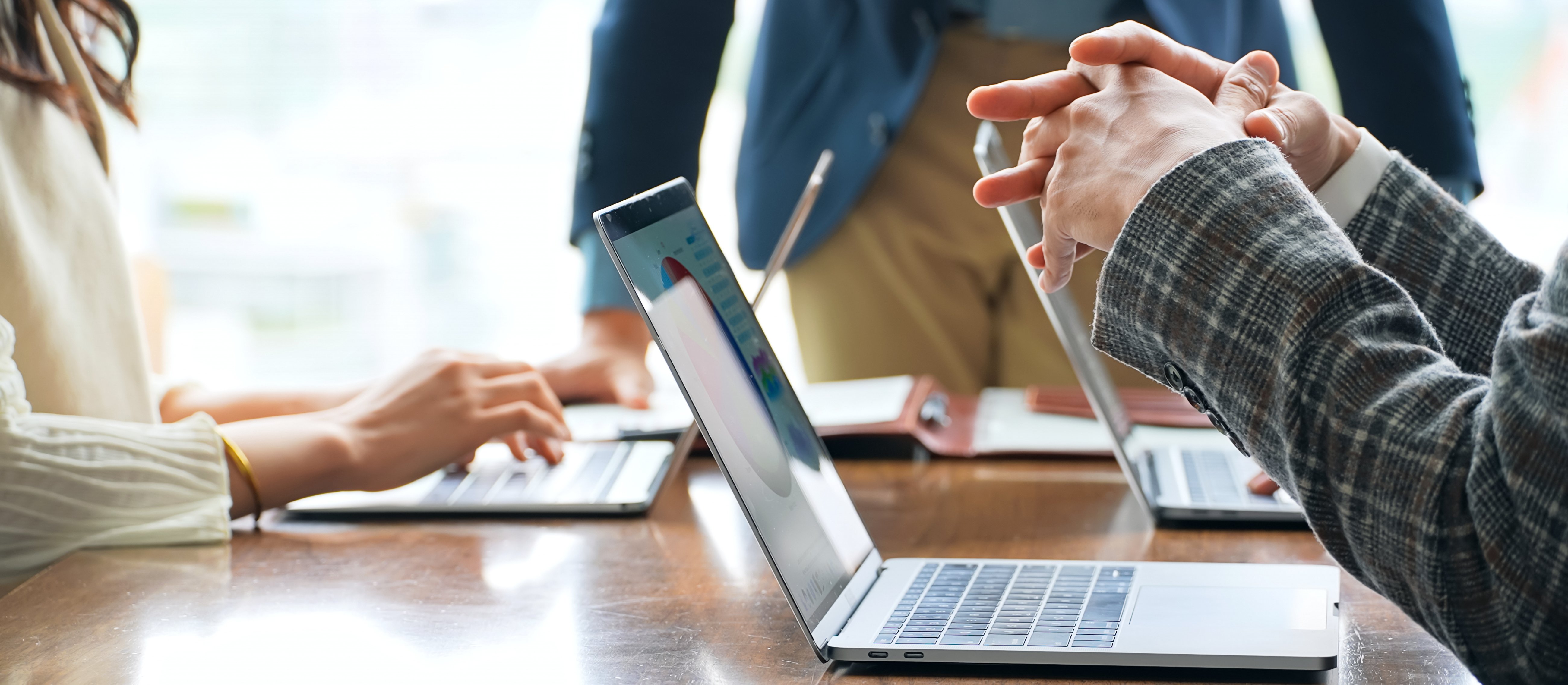 Firmy liczą na pomoc rządu przy likwidacji luki płacowej