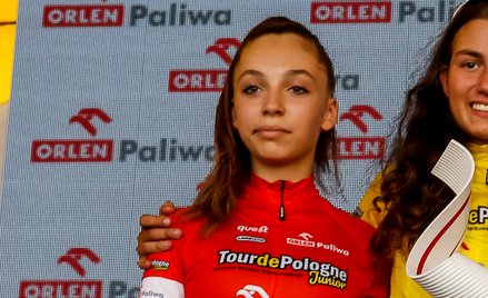 Maria Okrucińska na mecie Tour de Pologne Junior w 2022 r.