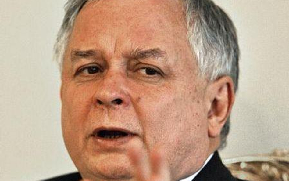 "Prezydent musi przeprosić Kwaśniewskiego"