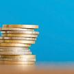Ekonomiści oceniają, że złoty dalej będzie się umacniać, ale nie od razu