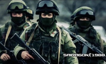 Rosyjscy żołnierze na Krymie zwani "zielonymi ludzikami"