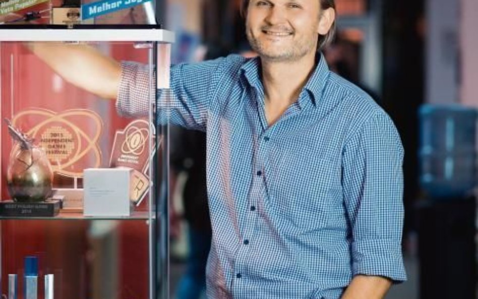 Prezes Grzegorz Miechowski mówi, że grupa ma rekordowy zasób gotówki.
