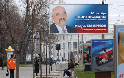 Kampania prezydencka Igora Smirnowa w 2005 r. Funkcję prezydenta nieuznawanego na forum międzynarodo