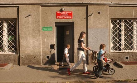 Gmina poinformuje, jak pomaga rodzinom