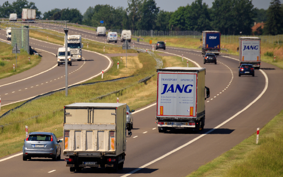 Autostrada A2 otrzyma trzeci pas ruchu. GDDKiA ogłosiła przetarg na projekt