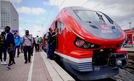 Pesa dostarczyła już dziesięć pociągów do DB