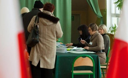 Głosy wyborców opłaca się kuPOwać. Skandal w Wałbrzychu