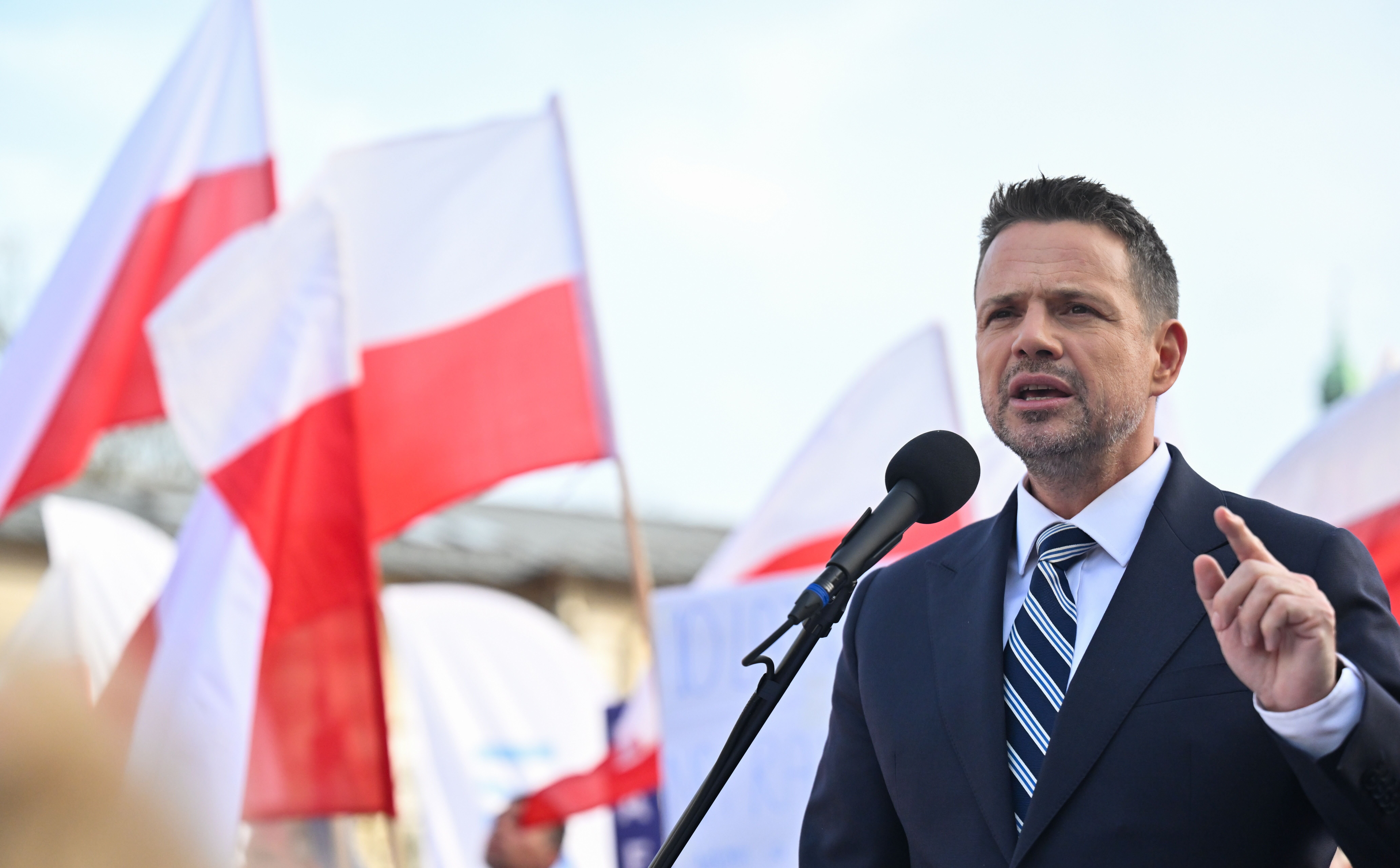 Smerf Gospodarz nawiązuje do śmierci papieża Franciszka. Mówi, co łączy wiarę z polityką