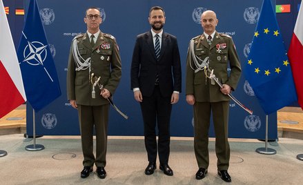 Minister Władysław Kosiniak - Kamysz pożegnał w poniedziałek odchodzących z wojska generałów Rajmund