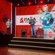Itaka Travel Summit poprowadzili wiceprezes Piotr Henicz i dziennikarz Łukasz Grass