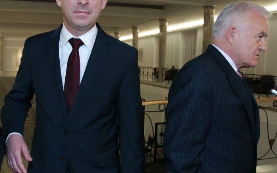 Leszek Miller: Latynoski serial z gwoździem do trumny PiS będzie trwał