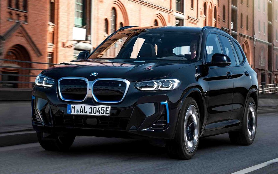 Elektryk BMW zmodernizowany po kilku miesiącach od premiery